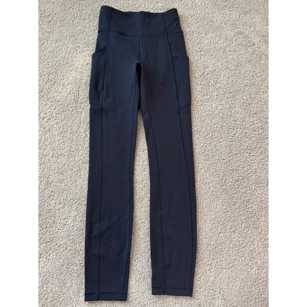 Lululemon Aligns Pockets Size 2 Navy Blue Running Athletic Wear Worn once